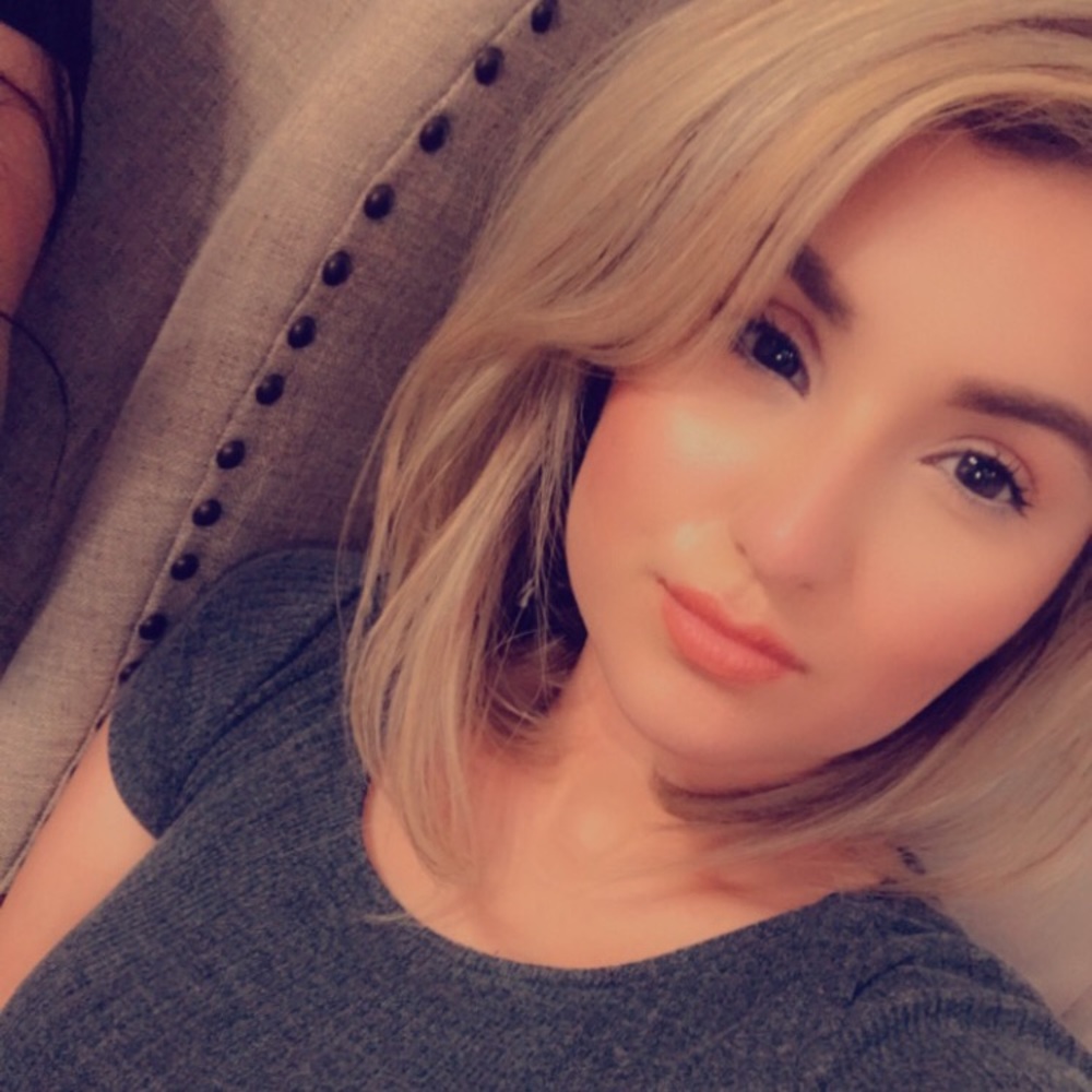Meet your Posher, Denisse